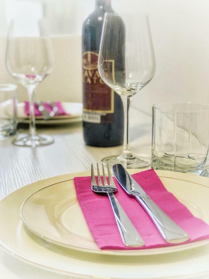 Studio Apartman Noa Apartment Трогир Екстериор снимка