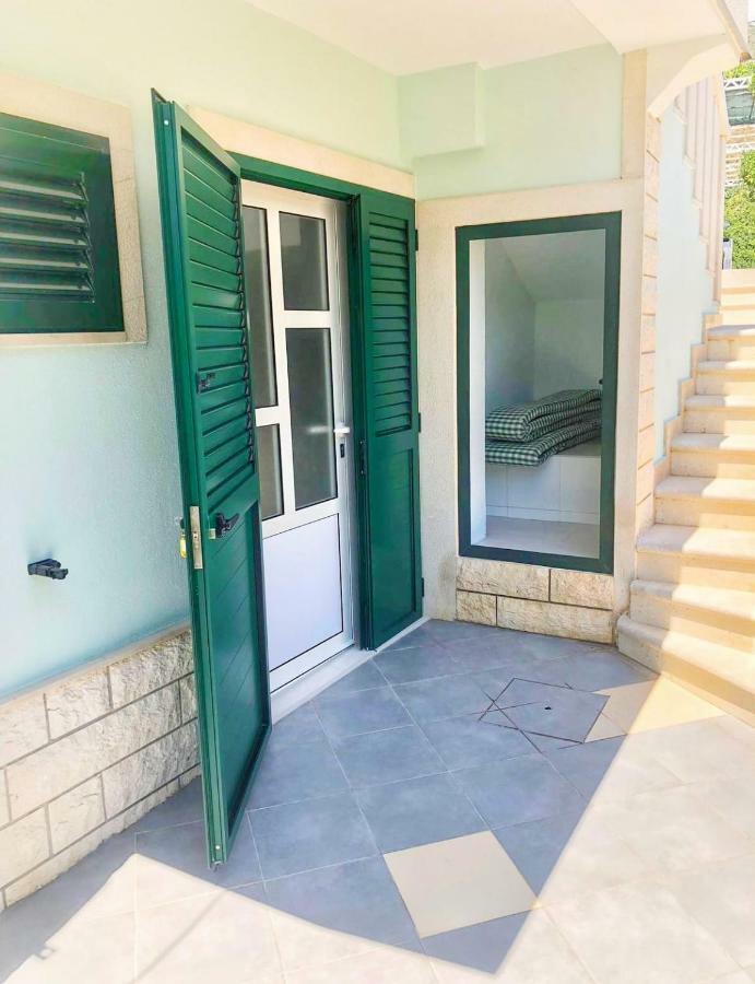 Studio Apartman Noa Apartment Трогир Екстериор снимка